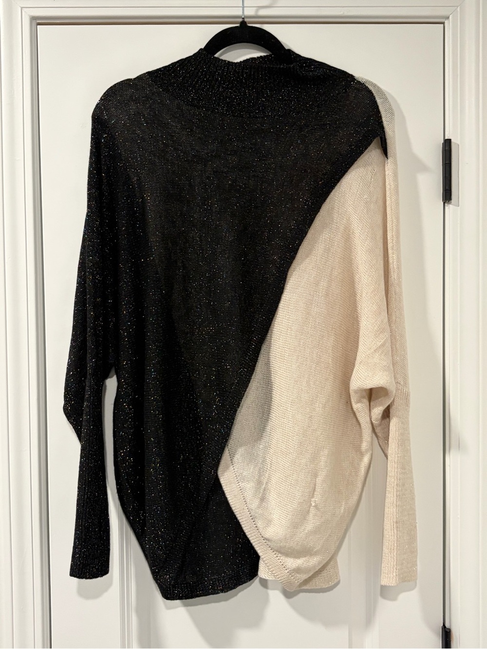 Chic Soul Black & Cream Metallic Diagonal Colorblock Sweater